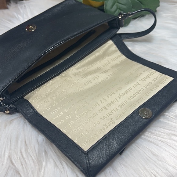 Final 👉🏽 KATE SPADE PURSE IPHONE HOLDER BLACK BOW BAG - Picture 8 of 10